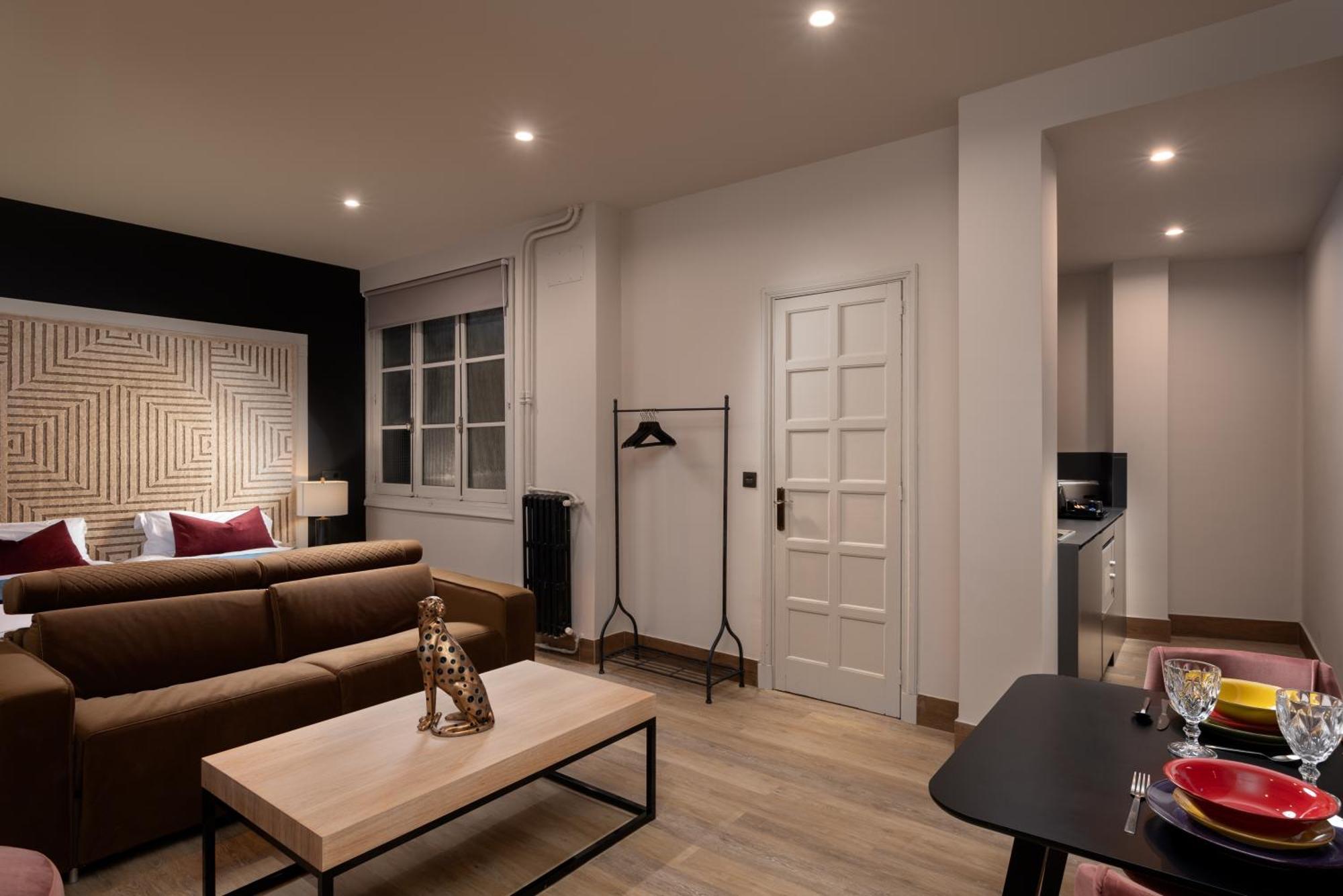Suite 1907 Oviedo Low Cost מראה חיצוני תמונה